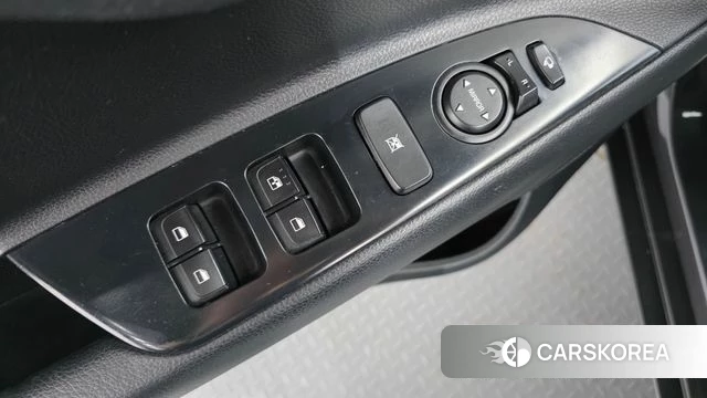 Kia Stonic 2019 Серый из Кореи, фото 2