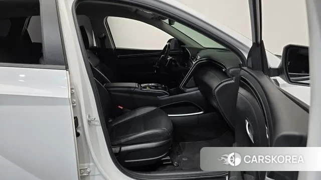 Hyundai Tucson (NX4) 2022 Белый из Кореи, фото 2