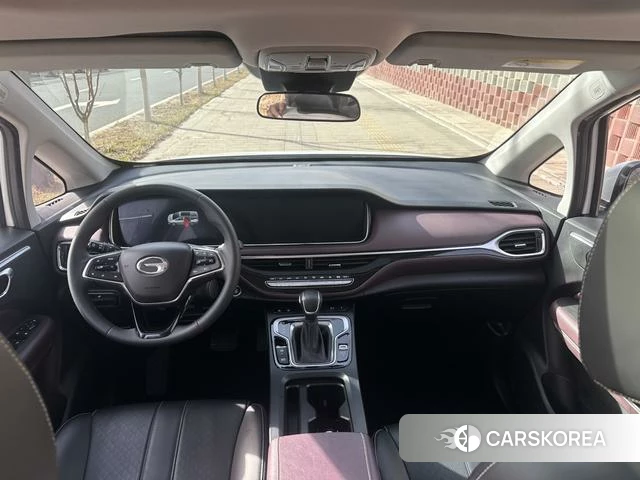 GAC Trumpchi Trumpchi M6 2021 Белый из Китая, фото 2