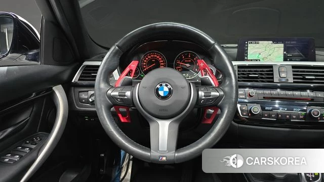 BMW 3 Series (F30) 2018 Белый из Кореи, фото 2