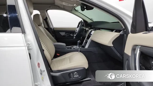 Land Rover Discovery Sports 2nd Generation 2022 Белый из Кореи, фото 2