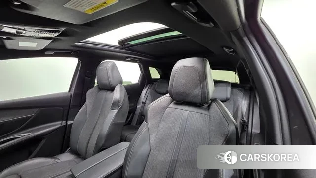 Peugeot 3008 second generation 2020 Серый из Кореи, фото 2