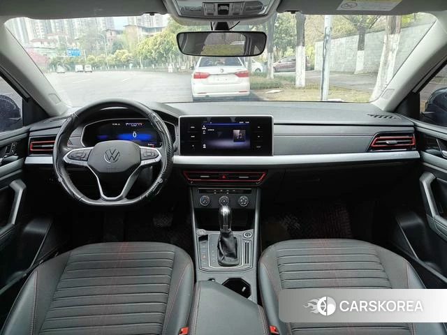 Volkswagen Lavida 2023 Белый из Китая, фото 2