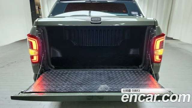 Ssangyong The New Rexton Sport 2023 Темно-зеленый из Кореи, фото 2