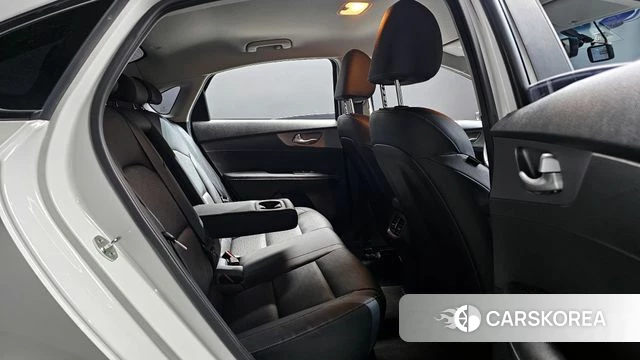 Kia Come New K3 2018 Белый из Кореи, фото 2