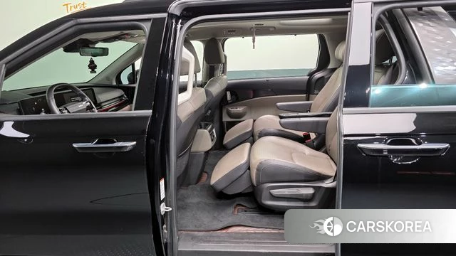 Kia The New Carnival 4th Generation 2024 Черный из Кореи, фото 2