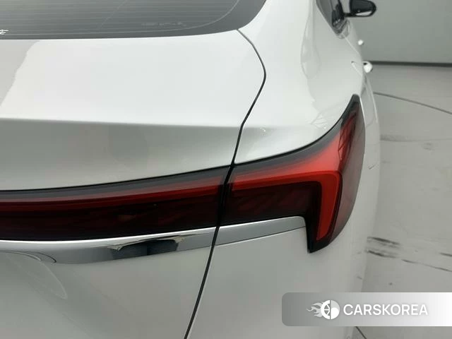 Buick Lacrosse 2024 Белый из Китая, фото 2