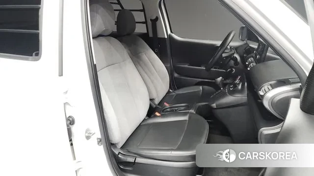 Hyundai Casper 2022 Белый из Кореи, фото 2