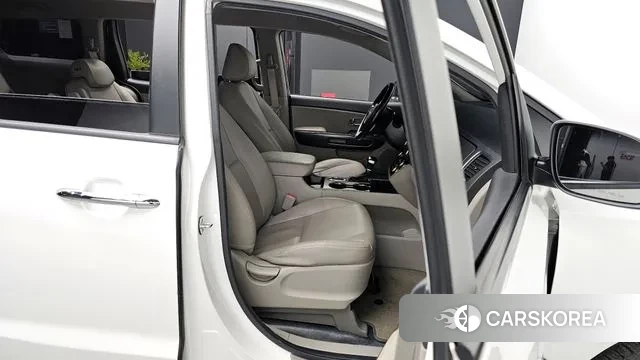 Kia The New Carnival 2020 Белый из Кореи, фото 2