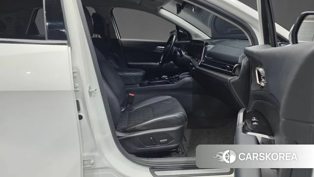 Kia Sportage 5th Generation 2021 Белый из Кореи, фото 2