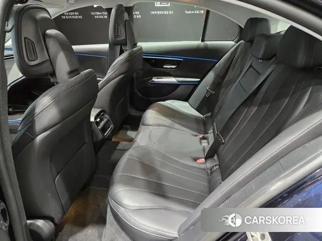 Mercedes-Benz E-Class W214 2024 Синий из Кореи, фото 2