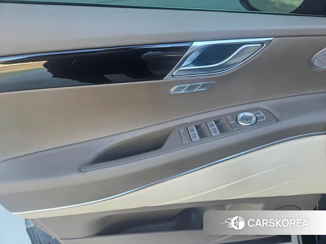 Genesis GV80 2023 Черный из Кореи, фото 2