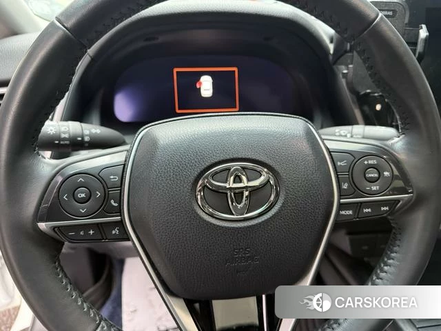 Toyota Camry 2022 Белый из Китая, фото 2