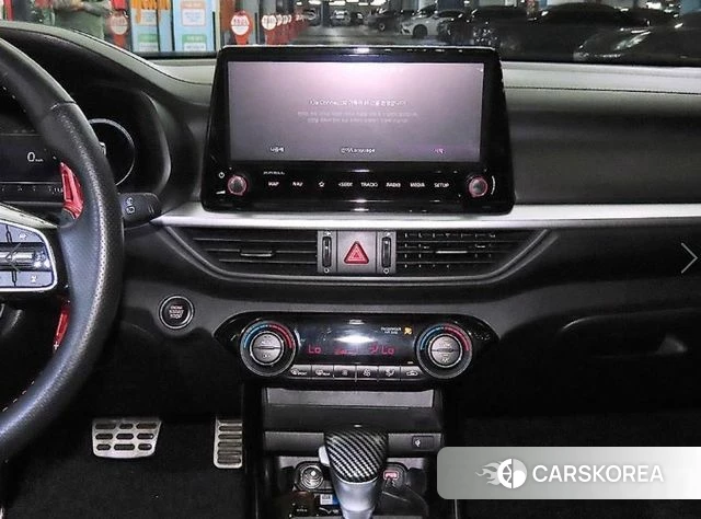 Kia The New K3 2nd generation 2024 Белый из Кореи, фото 2