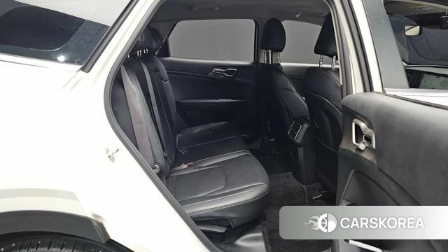 Kia Sportage 5th Generation 2021 Белый из Кореи, фото 2