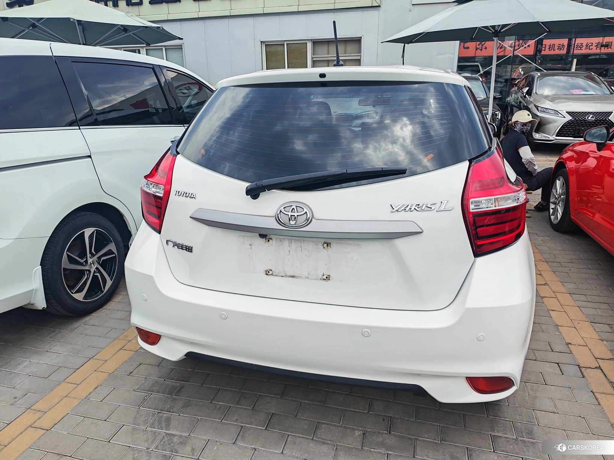 Toyota YARIS L Zhixuan 2021 Белый из Китая, фото 2