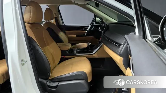 Kia Carnival 4th generation 2022 Белый из Кореи, фото 2