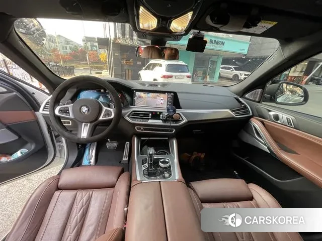 BMW X6 (G06) 2023 Белый из Кореи, фото 2