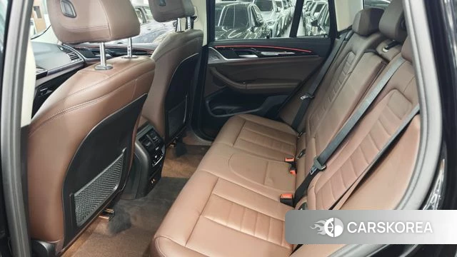 BMW X3 (G01) 2023 Черный из Кореи, фото 2