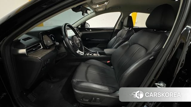 Kia K5 3rd generation 2023 Черный из Кореи, фото 2