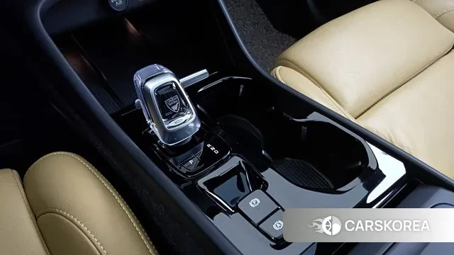 Volvo XC40 2020 Белый из Кореи, фото 2