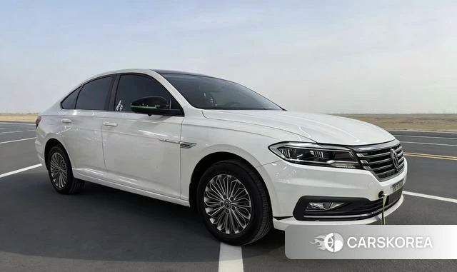 Volkswagen Lavida 2021 Белый из Китая, фото 2
