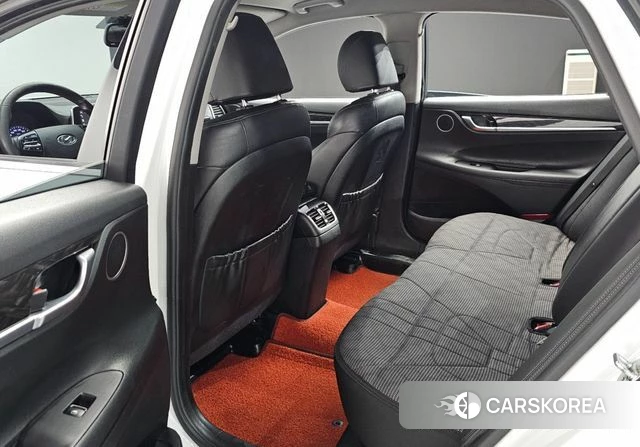 Hyundai Grandeur IG 2018 Белый из Кореи, фото 2