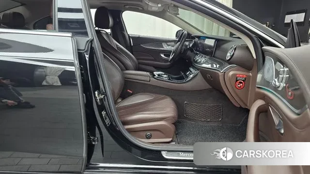 Mercedes-Benz CLS-Class C257 2019 Черный из Кореи, фото 2