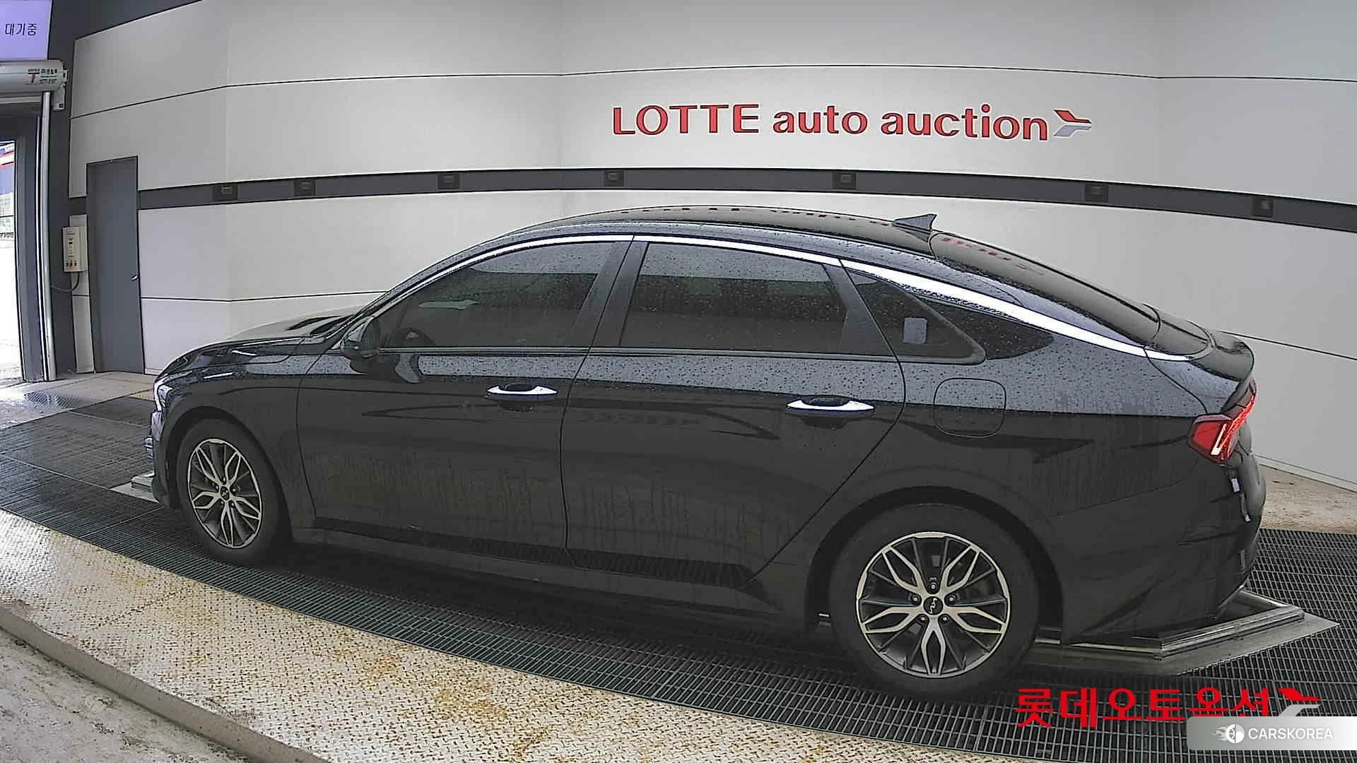 Kia K5 2022 Черный из Кореи, фото 2