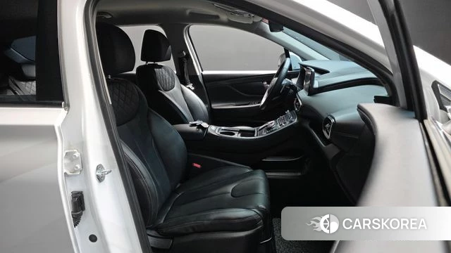 Hyundai The New Santa Fe 2022 Белый из Кореи, фото 2