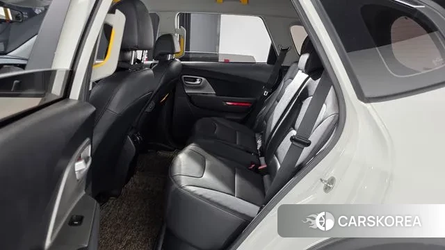 Kia Niro Plus 2022 Белый из Кореи, фото 2