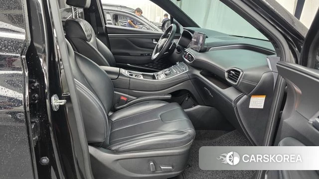 Hyundai The New Santa Fe 2021 Черный из Кореи, фото 2