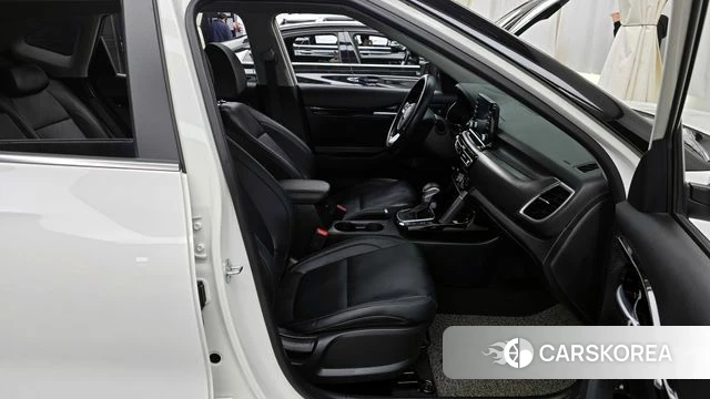 Kia Seltos 2019 Белый из Кореи, фото 2