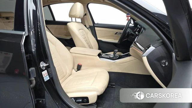 BMW 3 Series (G20) 2020 Черный из Кореи, фото 2