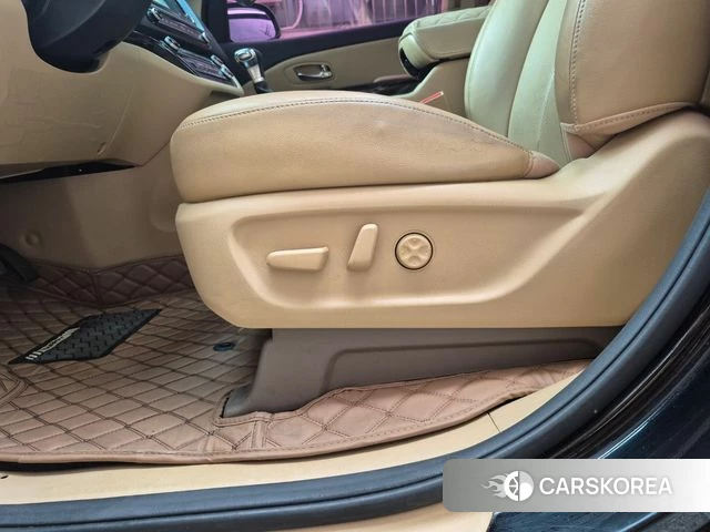 Kia All New Carnival 2018 Черный из Кореи, фото 2