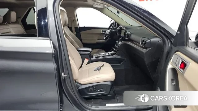 Ford Explorer 6th Generation 2020 Серый из Кореи, фото 2
