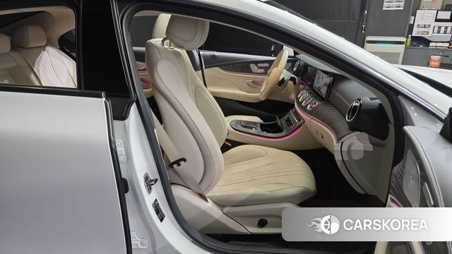 Mercedes-Benz CLS-Class C257 2021 Белый из Кореи, фото 2