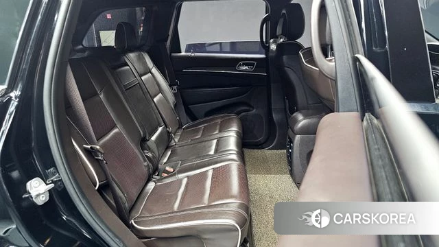 Jeep Grand Cherokee 2018 Черный из Кореи, фото 2