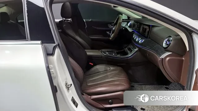 Mercedes-Benz CLS-Class C257 2020 Белый из Кореи, фото 2