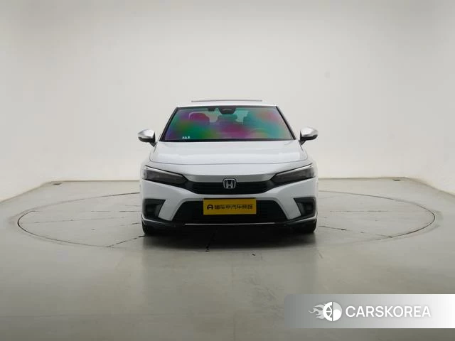 Honda Civic 2023 Белый из Китая, фото 2