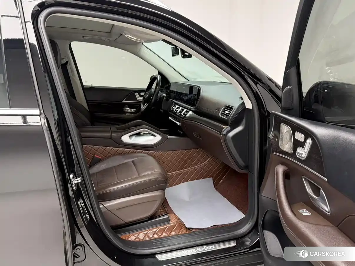 Mercedes-Benz GLE 2021 Черный из Китая, фото 2