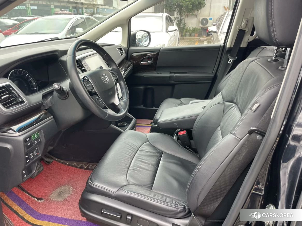 Honda Odyssey 2020 Черный из Китая, фото 2