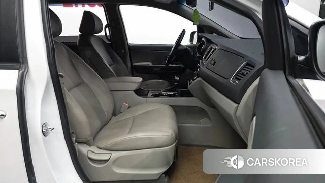 Kia The New Carnival 2019 Белый из Кореи, фото 2