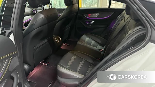 Mercedes-Benz AMG GT 2025 Белый из Кореи, фото 2