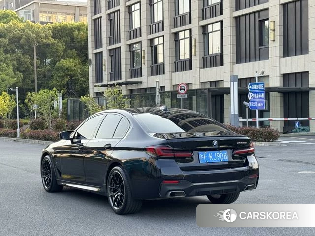 BMW 5 series (imported) 2020 Черный из Китая, фото 2