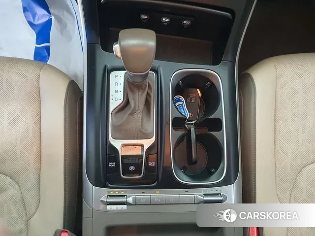 Kia Carnival 4th generation 2020 Белый из Кореи, фото 2