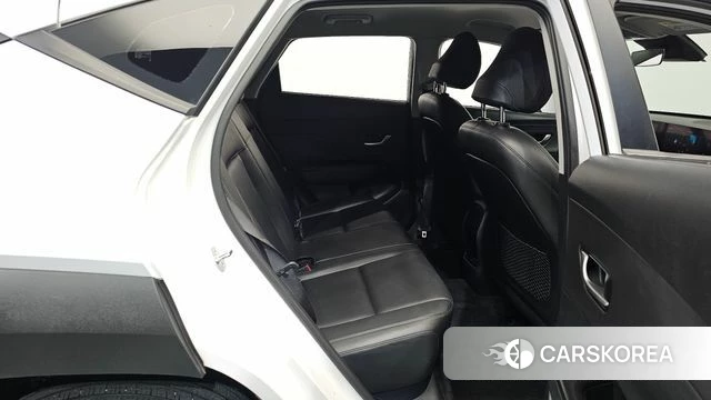 Hyundai Kona (SX2) 2023 Белый из Кореи, фото 2