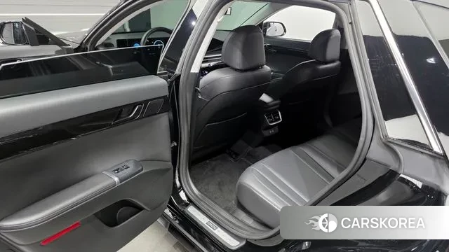 Hyundai Grandeur (GN7) 2023 Черный из Кореи, фото 2