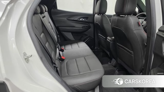 Chevrolet (GM Daewoo) Trailblazer 2023 Белый из Кореи, фото 2