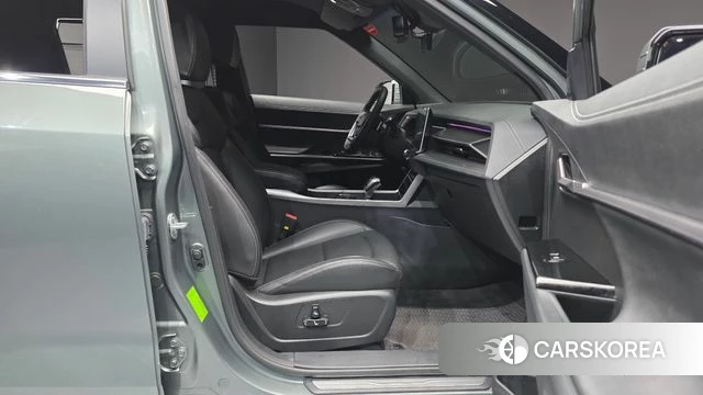 Ssangyong Torres 2023 Светло-зеленый из Кореи, фото 2